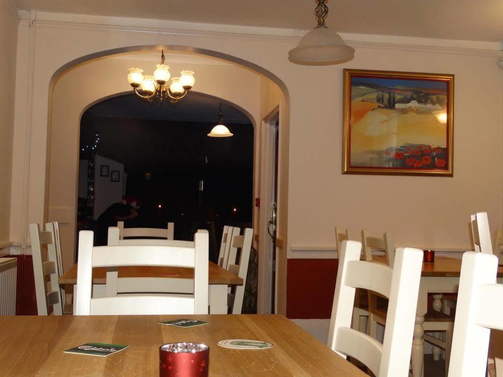 The Red Lion Hotel Oakford Bagian luar foto