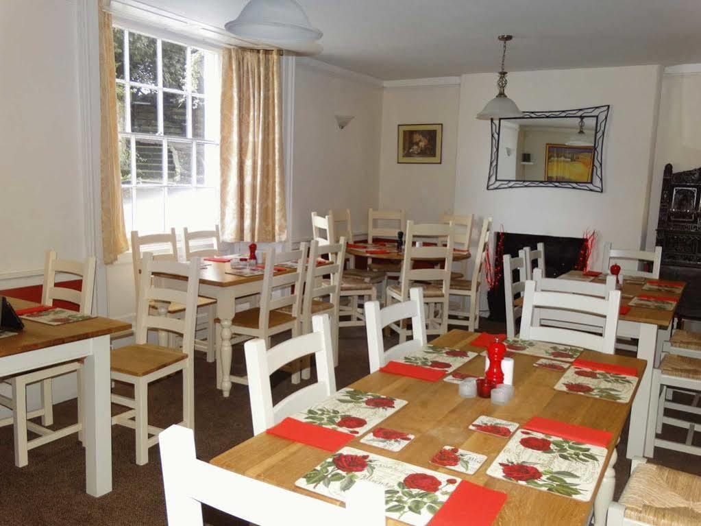 The Red Lion Hotel Oakford Bagian luar foto